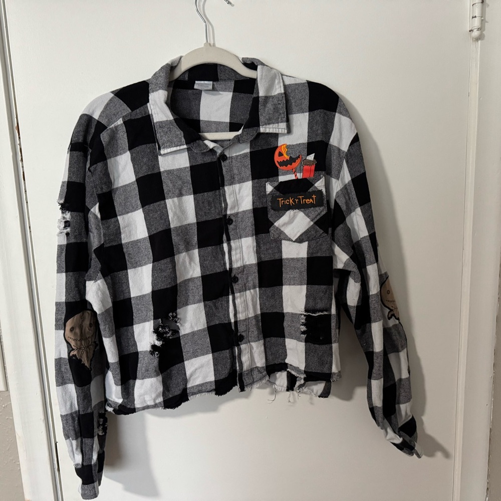Black and White Trick-or-Treat Crop Long Sleeve
